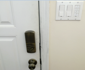 geofence-door-lock